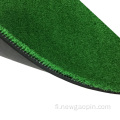 Outdoor Slip Grass Golfmatto, jossa t-paita